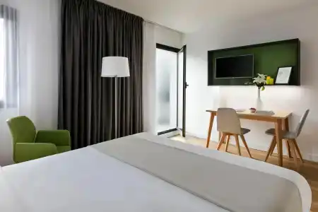 Staycity Aparthotels Gare de l’Est - 4