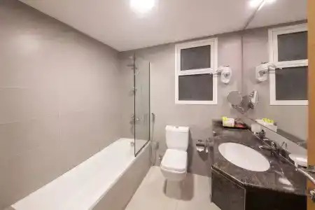 Ramada by Wyndham Beach Ajman - 7