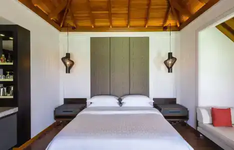 Sheraton Maldives Full Moon Resort & Spa - 4