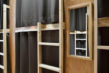 Hostel Mitsuwaya Osaka - 1