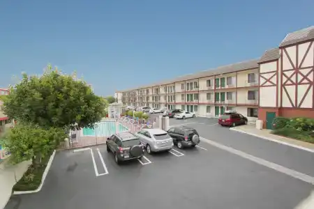 Best Western Surf City - 0
