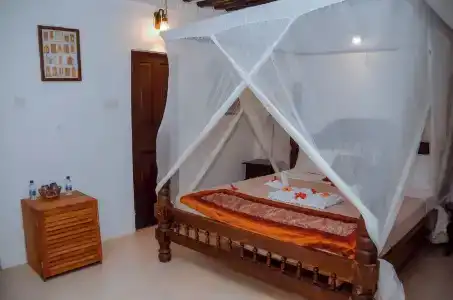 Langi Langi Beach Bungalows - 30