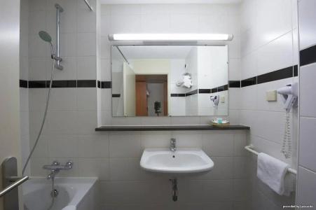 Best Western Plus Amsterdam Airport - 9