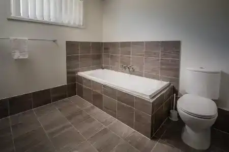 Wallsend Executive - 25
