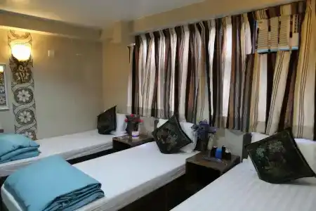 Everest Inn - 22