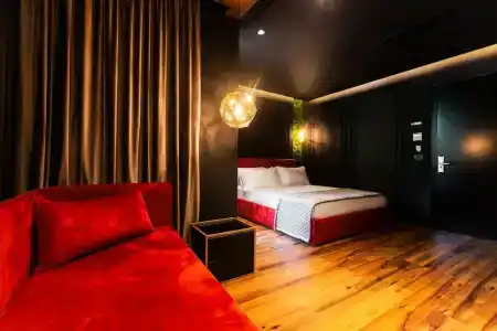 La Suite Boutique - 205