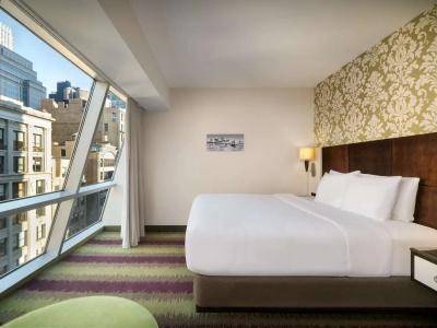 Best Western Premier Herald Square - 30