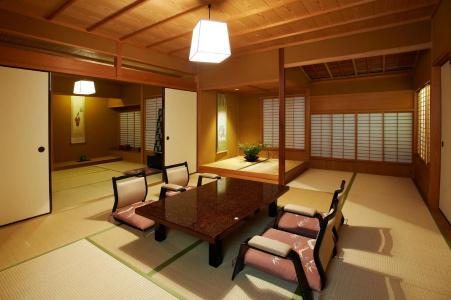 Yamatoya Honten - 64
