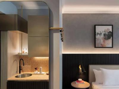 Travelodge Martin Place - 74