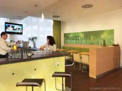 ibis Aachen Hauptbahnhof - 12