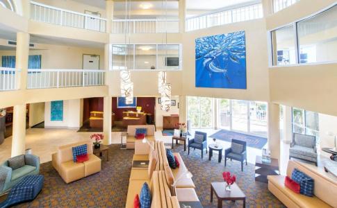 Courtyard by Marriott - 14