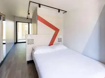 ibis budget Centre - 16
