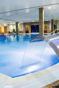 Bonnington & Leisure Centre - 114