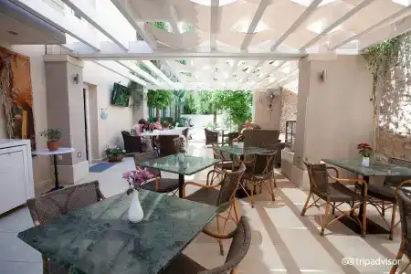 Rimondi Residences by Rimondi Boutiques - 25