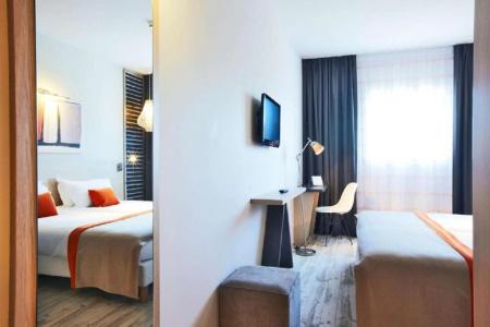 Kyriad Prestige Vannes Centre-Palais des Arts - 51