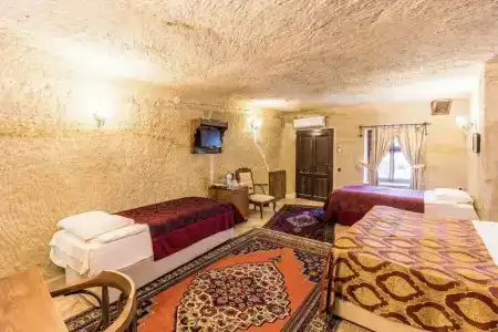 Phocas Cave Suites - 59