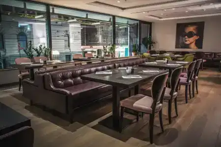 Courtyard by Marriott Belgrade City Center - 14