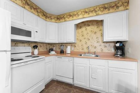 Grand Crowne by Capital Vacations - 31