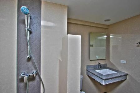 Chateau de Sukhumvit - 37
