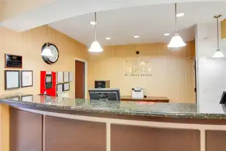 MainStay Suites Texas Medical Center/Reliant Park - 16