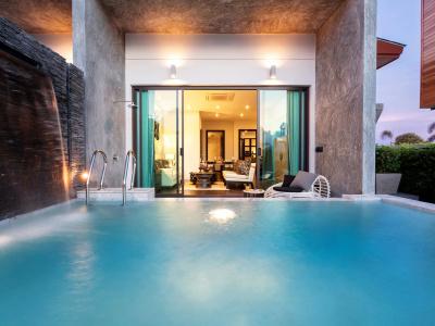 The 8 Pool Villa - 8