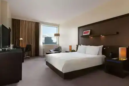 Hilton London Canary Wharf - 33