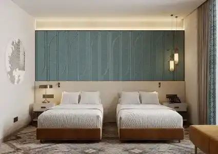 DoubleTree by Hilton - 41