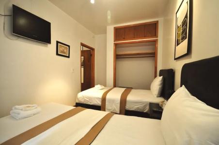 Off Soho Suites - 45