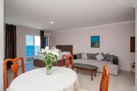 Open Sea Luxury - 37