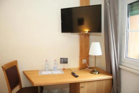 Grichting & Serviced - 103