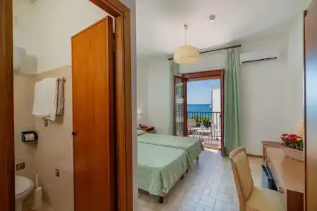 El Balear - 107