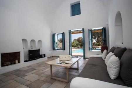 Black Rose Beach Suites - 4