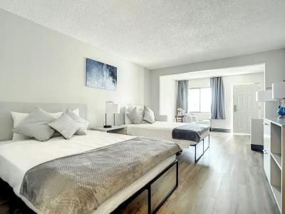 TraveSuites by Wyndham East Gate Orange - 63