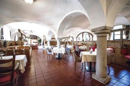 Schloss Kirchham - 1