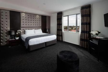 Rydges Latimer - 147
