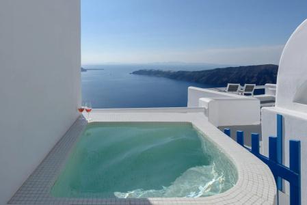 Abyssanto Suites and Spa - 76