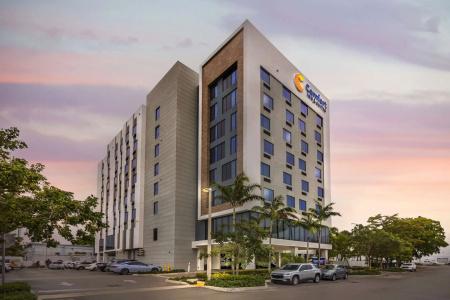 Comfort Inn & Suites Miami International Airport - 0