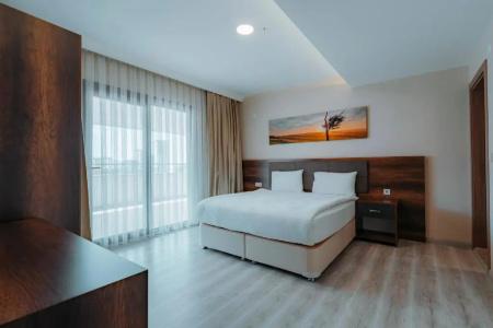 Empula & Residences - 122