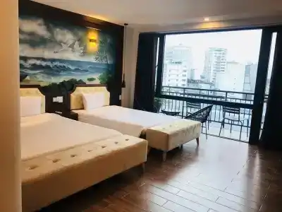 Jade Scene - 3