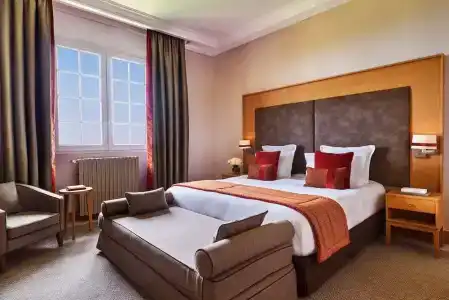 Hôtel Barrière L'Hôtel du Golf - 28