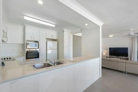 Ultiqa Beach Haven On Broadbeach - 230