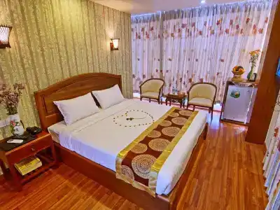Royal Pearl - 61