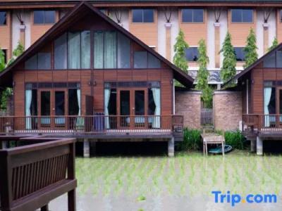 100 Islands Resort & Spa - 98