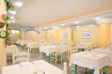 Club Marina Beach - 14