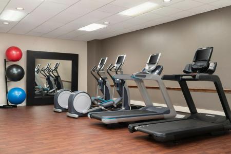DoubleTree by Hilton Virginia Beach - 25