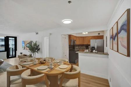 The Alexander All Suites - 448
