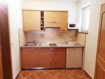 Rooms &  Pr Matjon - 93