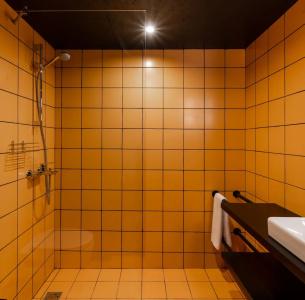 Globe Runner Hostel - 7