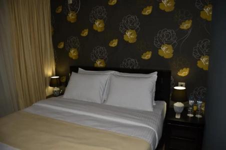 Vere Corner - 66