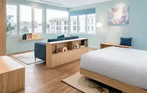 Lenid De Ho Guom - 35